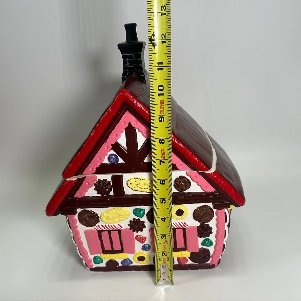 Vintage MCM Ceramic Christmas Gingerbread House Cookie Jar Candy Hansel Gretel‎